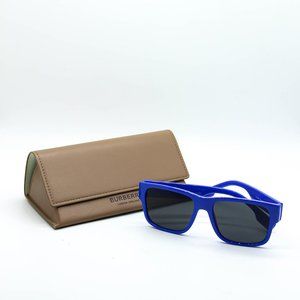 NEW BURBERRY BE4358 KNIGHT 300187 BLACK GREY AUTHENTIC SUNGLASSES W/CASE 57-18